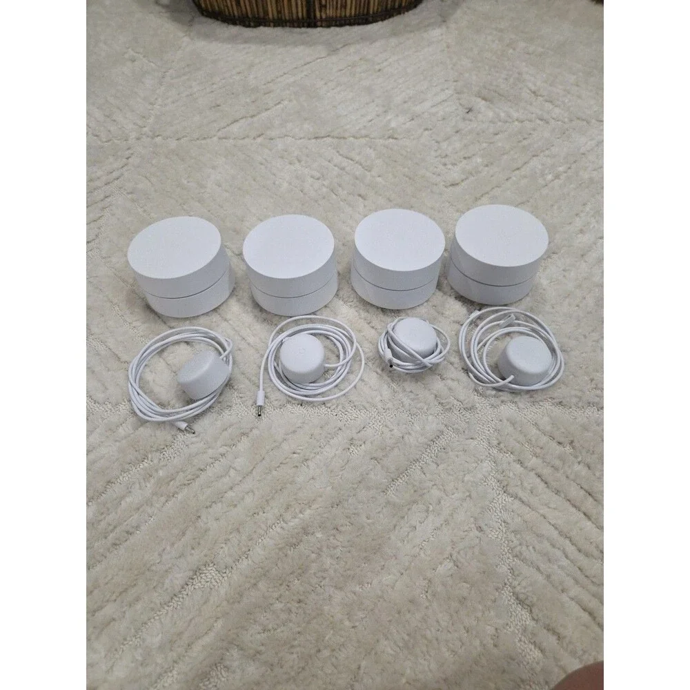 Google Wifi Whole Home Wi-Fi System - White GJ2CQ 4 Pack With Cords. EUC B5